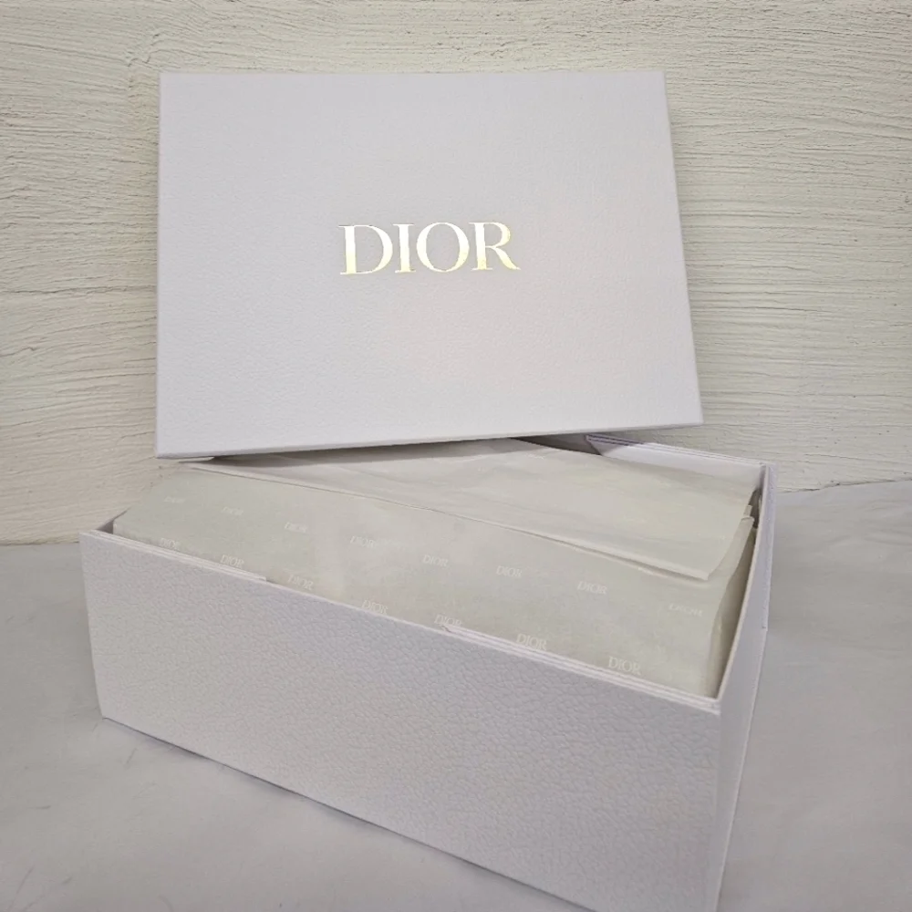 Christian Dior Nesting Storage Box with Stuffing in White and Gold NWOT